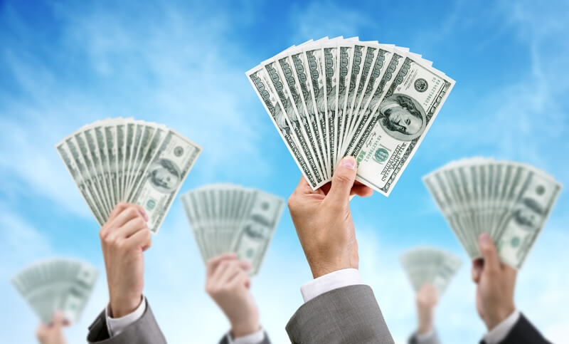 What problem does crowdfunding venture capital solve?